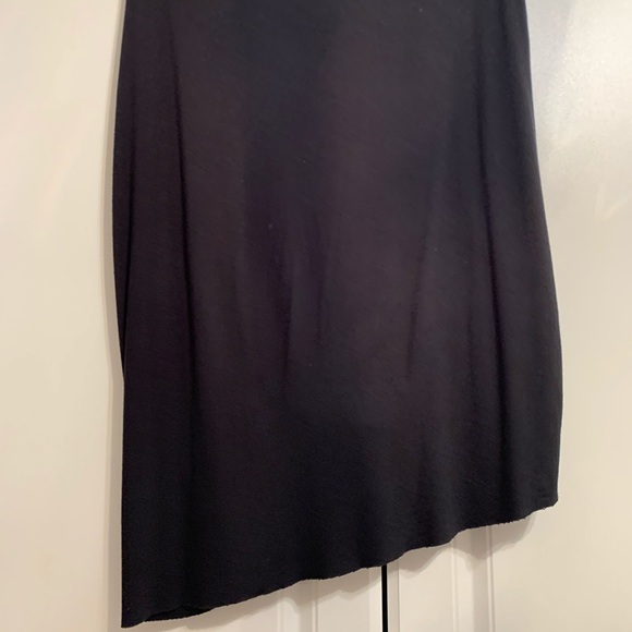 Asymmetrical Skirt - Picture 2 of 3
